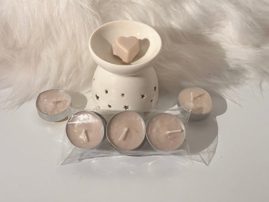 Vanilla Dream Wax Melt & Tea Light Combo: Indulge in the Essence of Pure Comfort