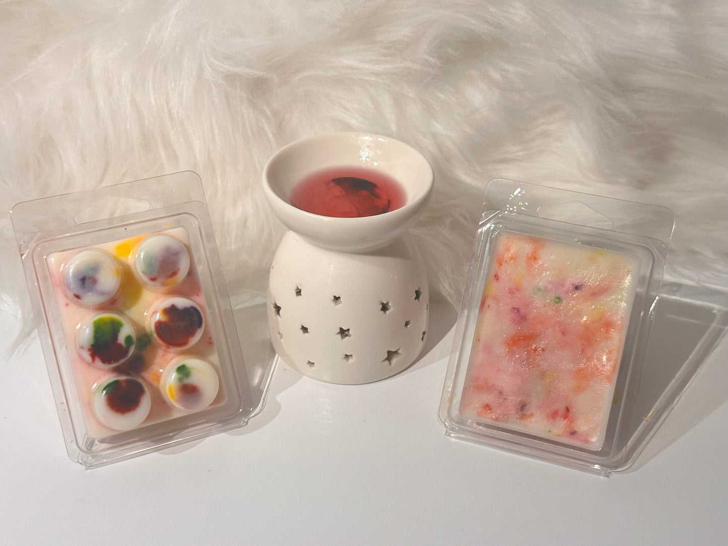 Tutti Fruity Heart Wax Melt Bars: A Kaleidoscope of Scents for Your Senses